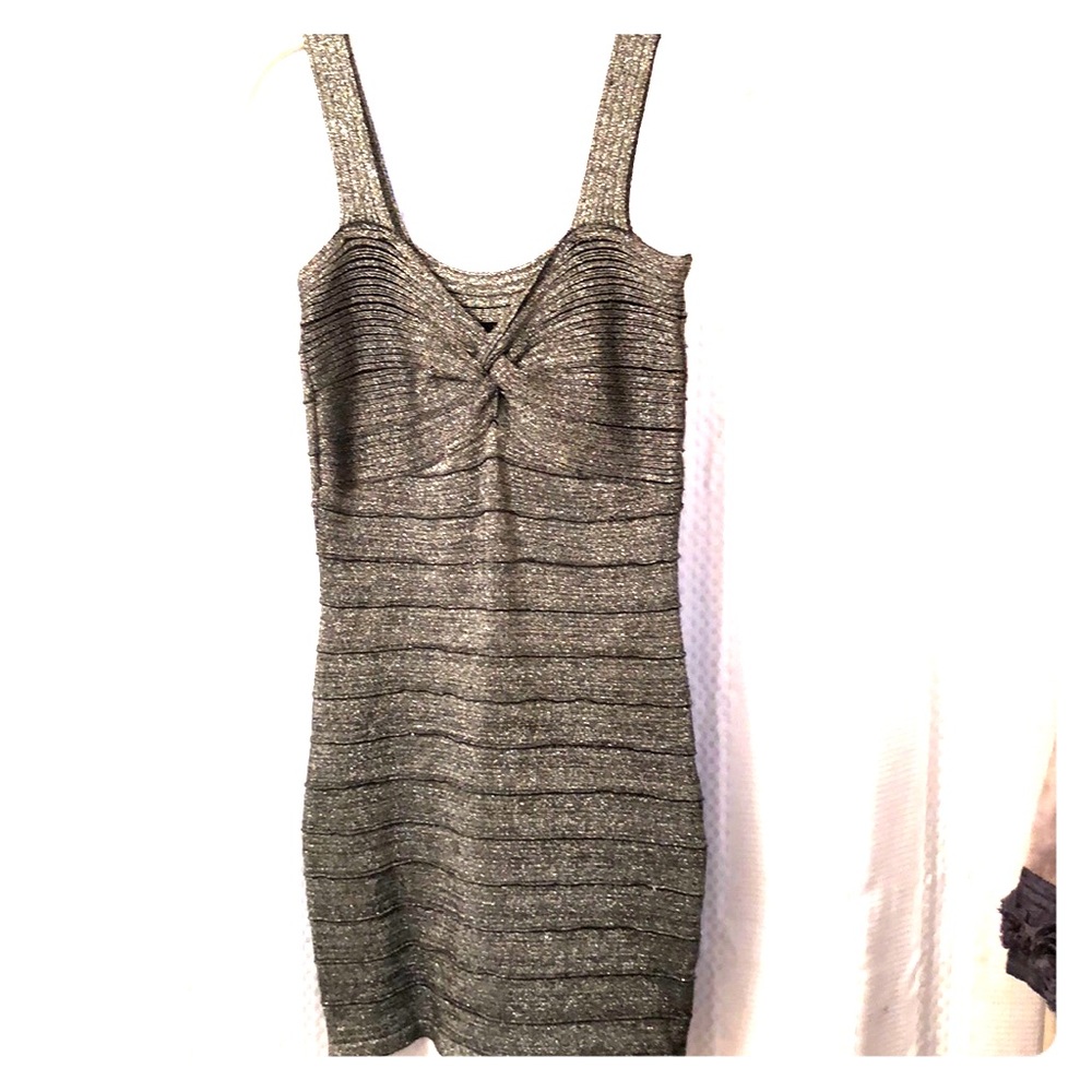 Metallic body con dress QED London LF